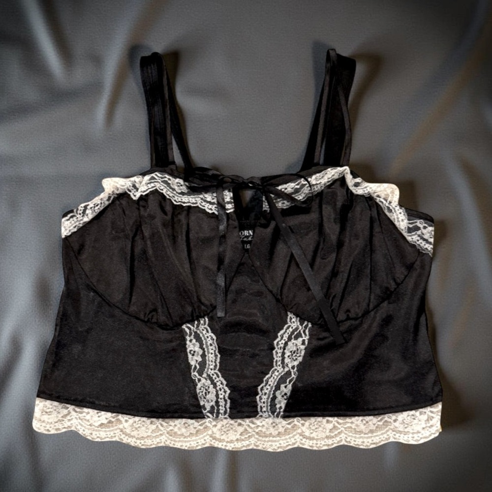 Gothic Black Pretty Lace Trim Camisole